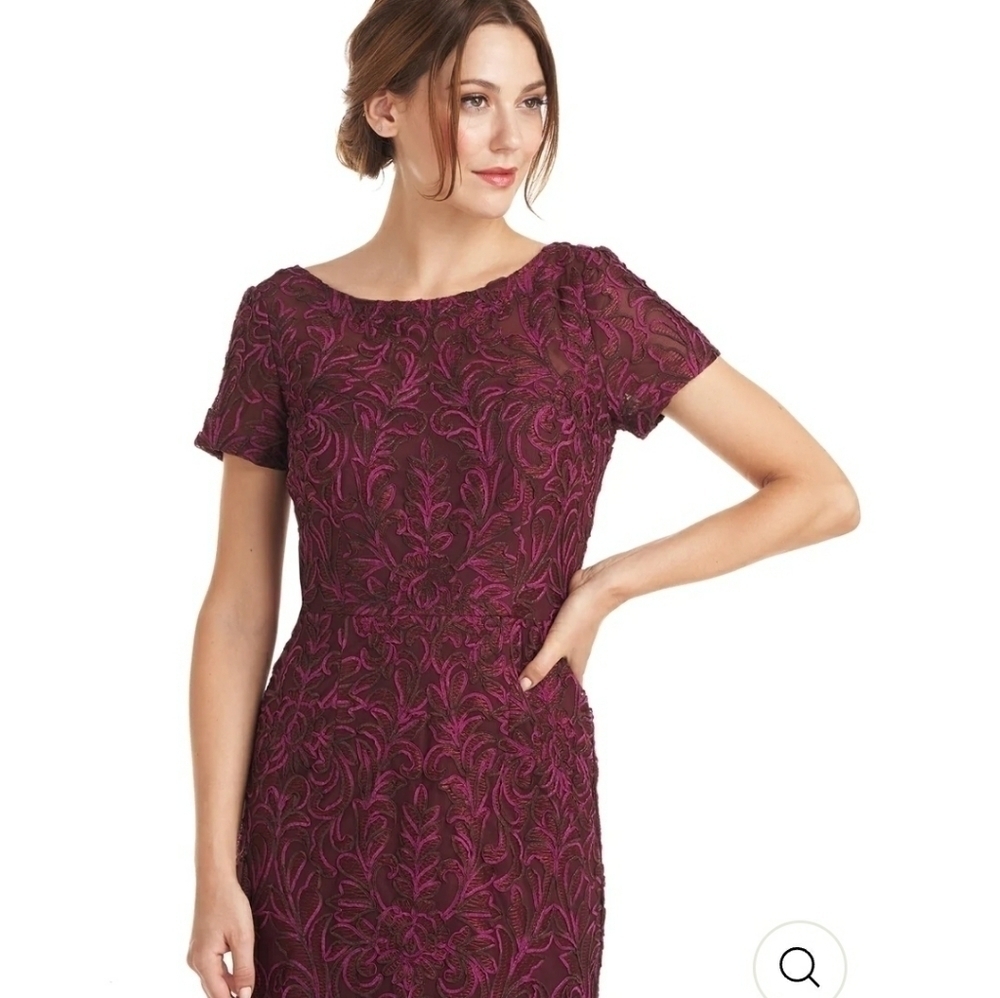 J&S Collection Jolene Boat Neck Gown - Picture 5 of 13